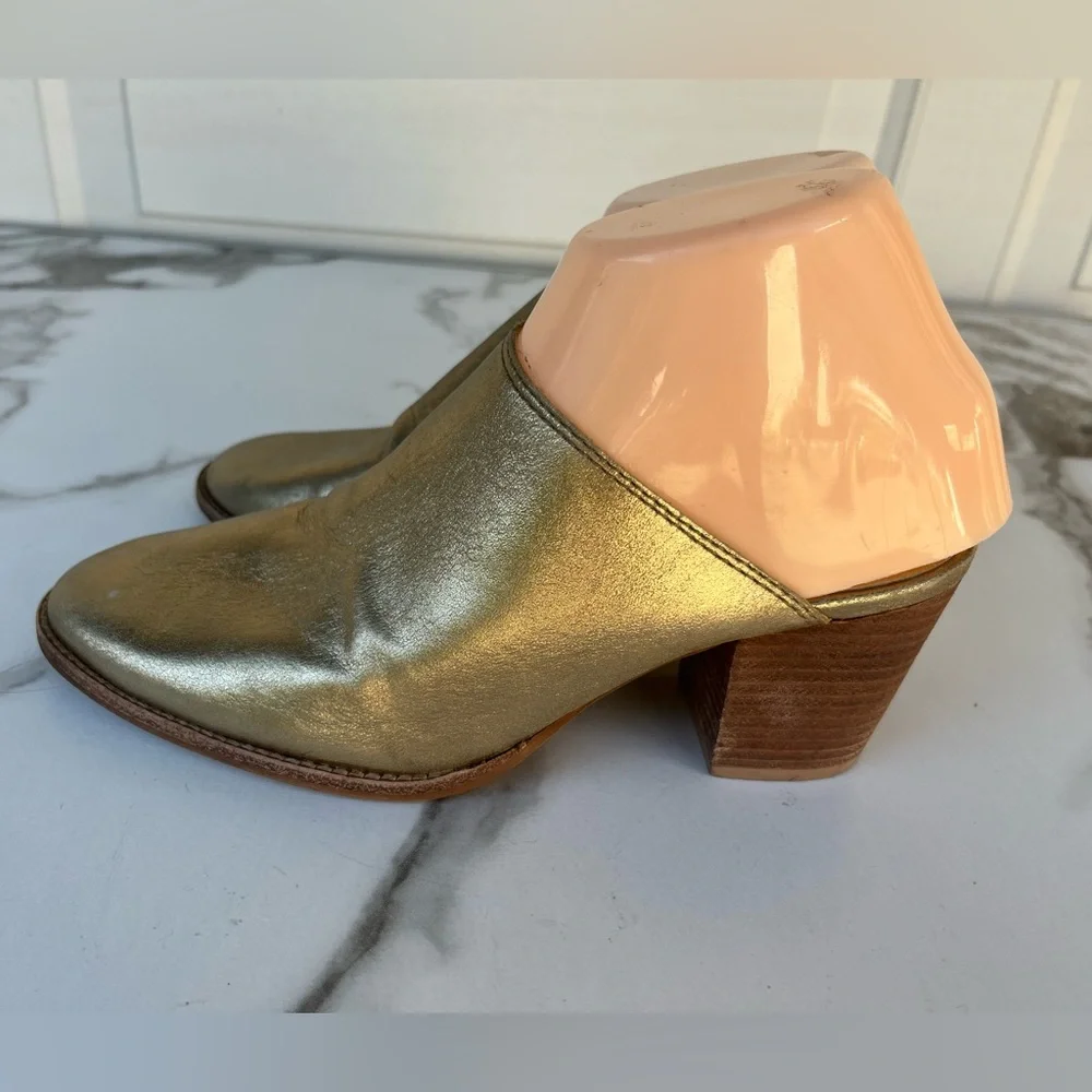 MADEWELL The Harper Mule Clog gold Metallic 7.5